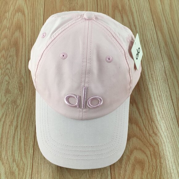 NWT Alo Yoga Performance Off-Duty Cap - Picture 1 of 7